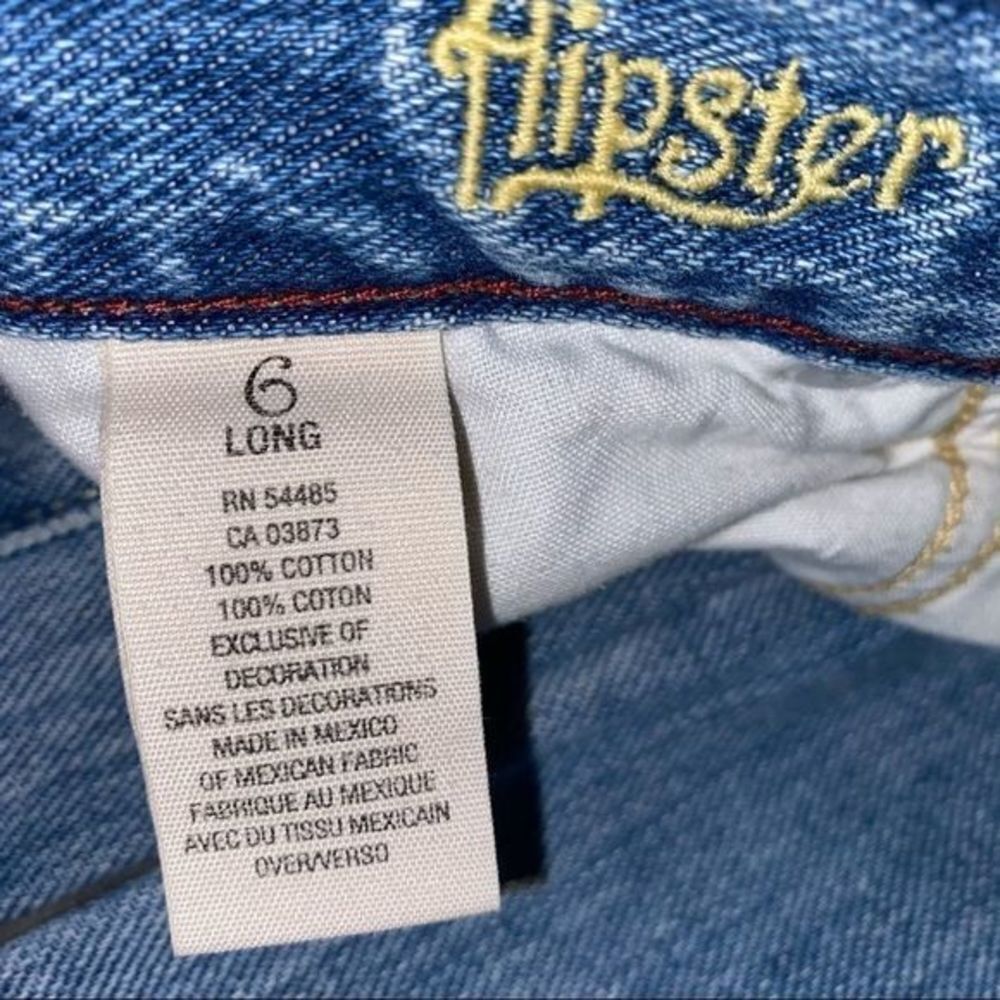 American Eagle hipster raw frayed hem‎ jeans - Picture 9 of 14